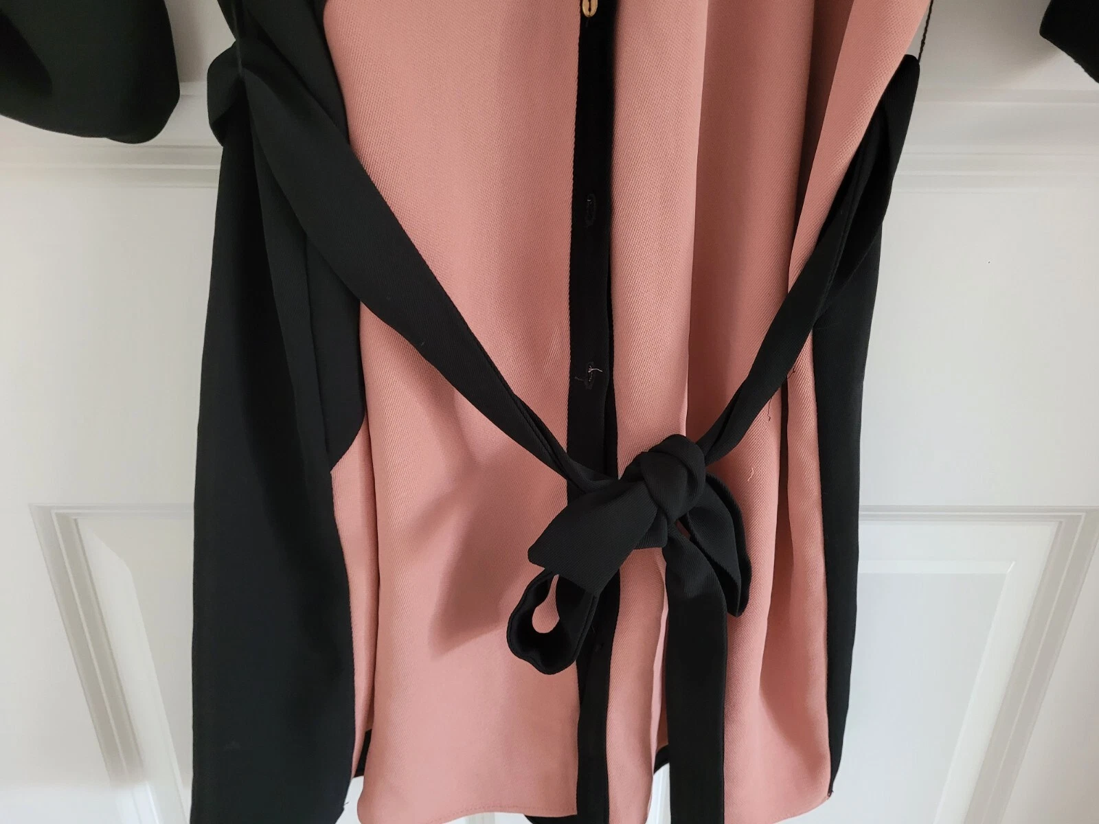 OFF WHITE Abito Camicia Nuova River Island Nero Rosa Polveroso Off White Blocco Colore Cravatta Cintura