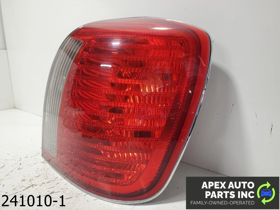 Lámpara de luz trasera de pasajero derecha OEM 2002-2005 Hyundai XG350 3,5 L Foto 2 de 4