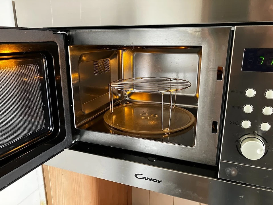 FORNO Microonde Candy MIC 201 EX Acciaio inox da incasso 20 L 800 W con GRILL - Immagine 4 di 4