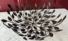 Leaf design wire basket - fruit bowl, gourd display, fall decor
