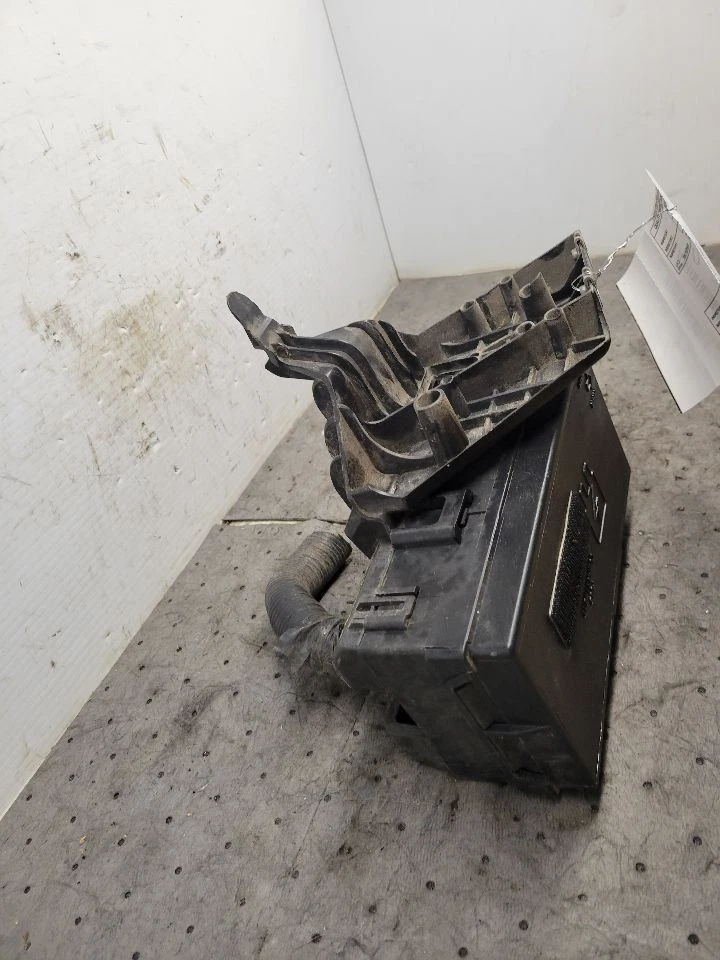 Motor de caja de fusibles compatible con 07-11 Ranger 1455940 Foto 2 de 4