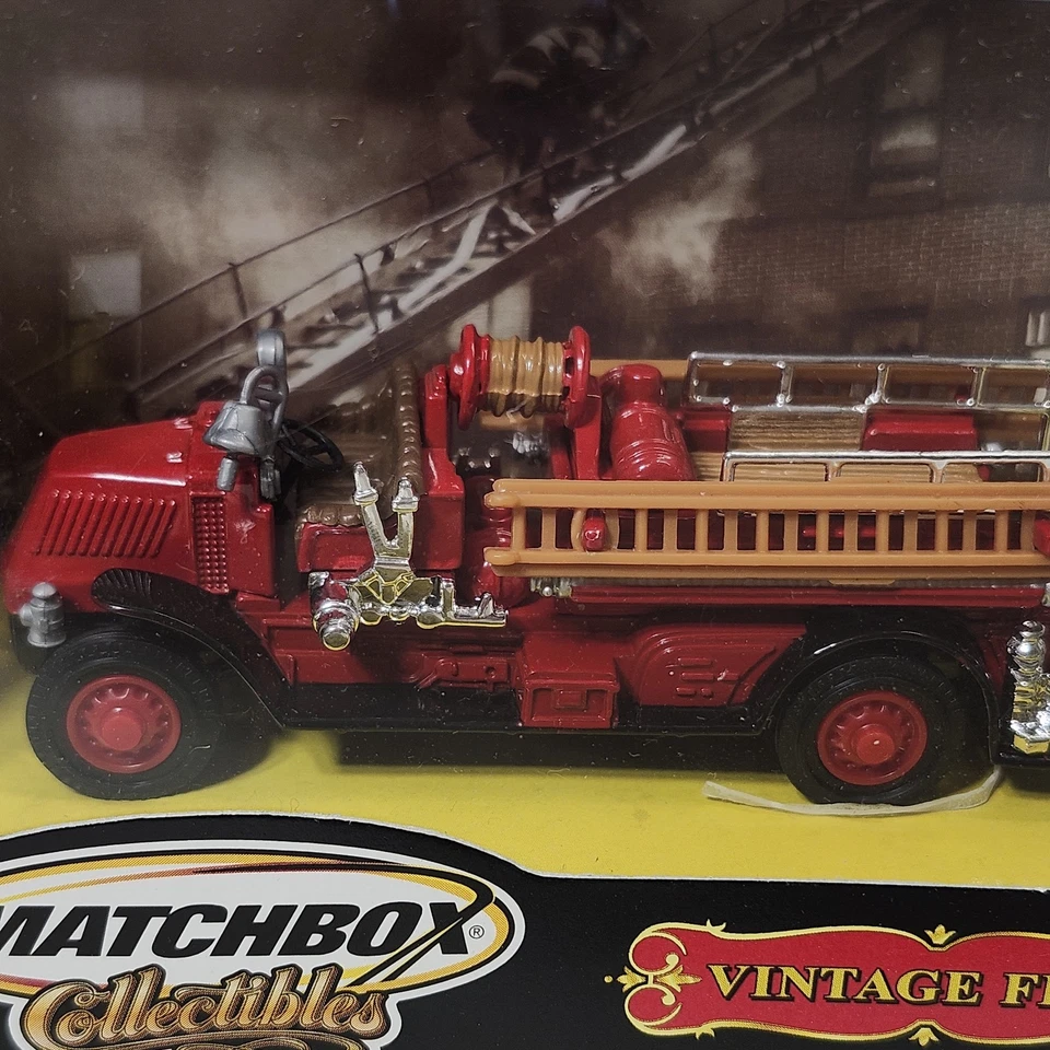 Matchbox Collectibles Vintage Fire 1920 Mack Fire Engine Toy Truck Vehicle NEW - Image 2 of 4