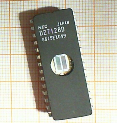 EPROM NEC  D27128D DIL-28 DIP   retro
