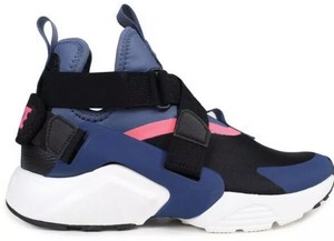 huaraches with strap