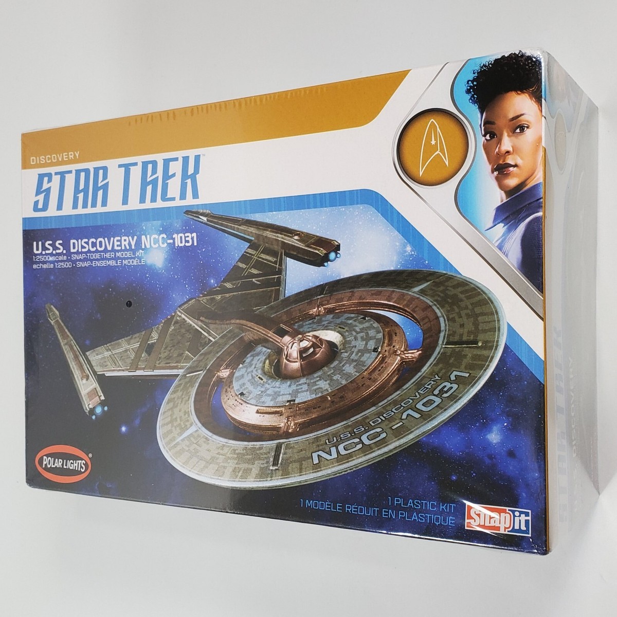スタートレック ディスカバリー u.s.s. NCC-1031 61Ues-dPmxL._AC_SY200_QL15_.jpg