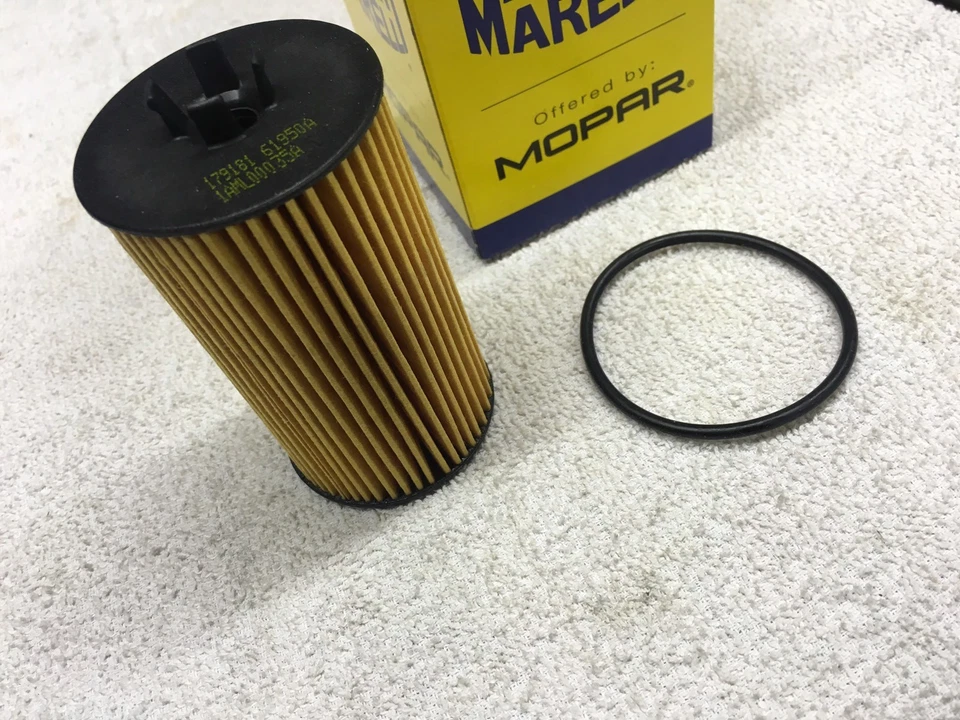 Filtro de aceite de motor Buick Chevy GM 2008-2018 1AML00035A MAGNETI MARELLI MOPAR ¡NUEVO! Foto 4 de 4