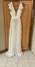 White Satin Ruffle Cap Sleeve V Neck A-Line Maxi Wedding Dress Lace-Up Back S