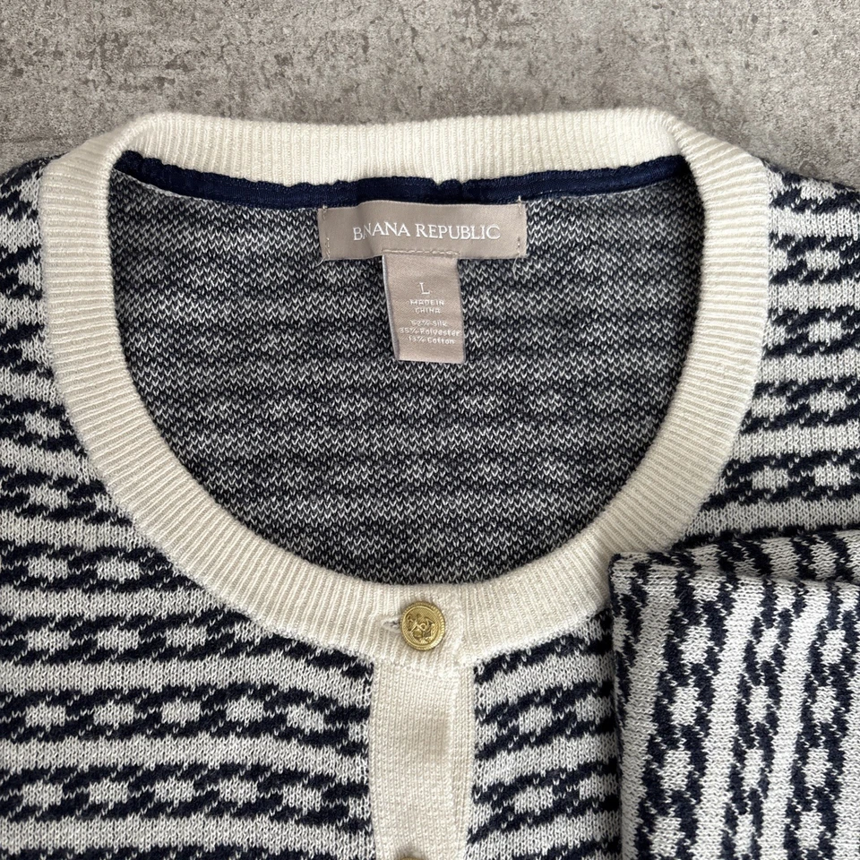 Suéter/Cárdigan Banana Republic Mezcla Seda Marfil Azul Marino Con Botón Dorado Talla L Foto 3 de 4