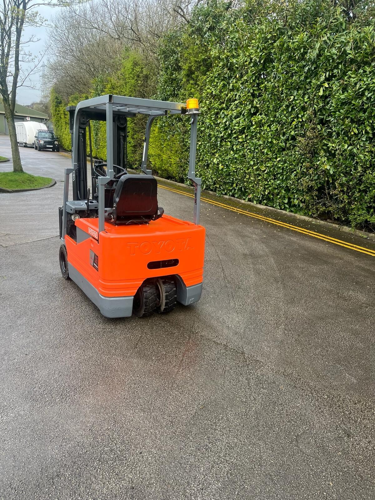 SOLD! TOYOTA 1500kgs ELECTRIC FORKLIFT TRUCK. 4.3m Full Free Lift Mast