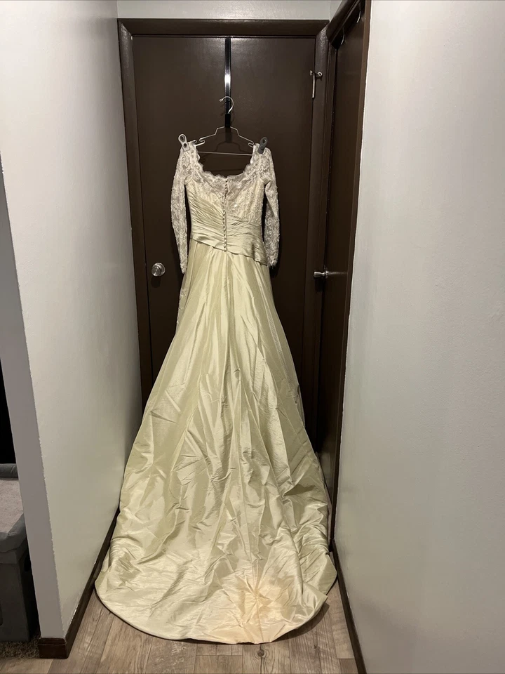 Размер 8 Demetrios 3053 песочный цвет длинным рукавом свадебное платье свадебное платье - Изображение 2 из 4