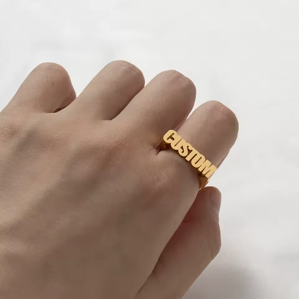 Anillo con nombre personalizado banda joyería acero inoxidable placa de identificación personalizada oro plata Foto 4 de 4