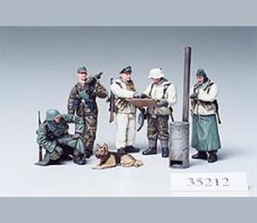 Tamiya 35212 Wwii Deutsche Soldaten Feld Briefing 1/35 MaßStab Kunststoff Set-image