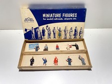 RARE Swedish African Engineers Miniature Figures Lead Set of 10 With Box