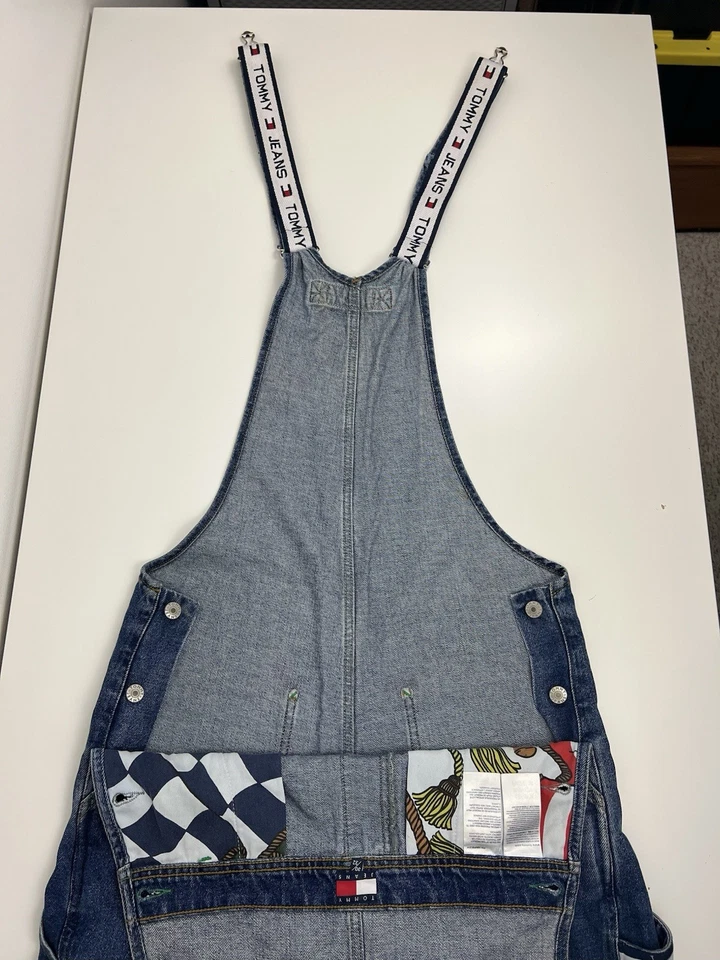 Tommy Hilfiger Jeans Mono Blanco Correas Baberos Unisex Talla 30 Corte LEER USADO Foto 4 de 4