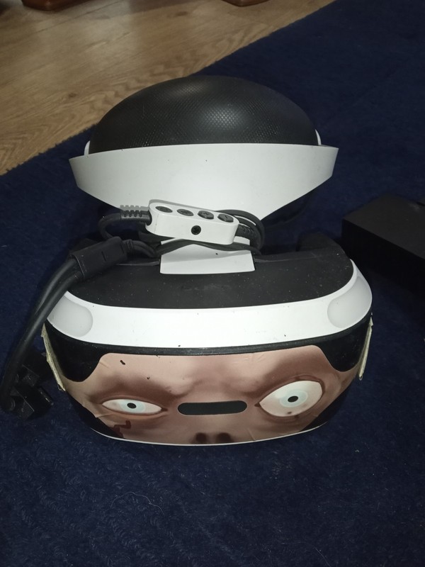 Sony PlayStation VR Headset V2 Bundle - Tested - Fully Complete - Free P&P!