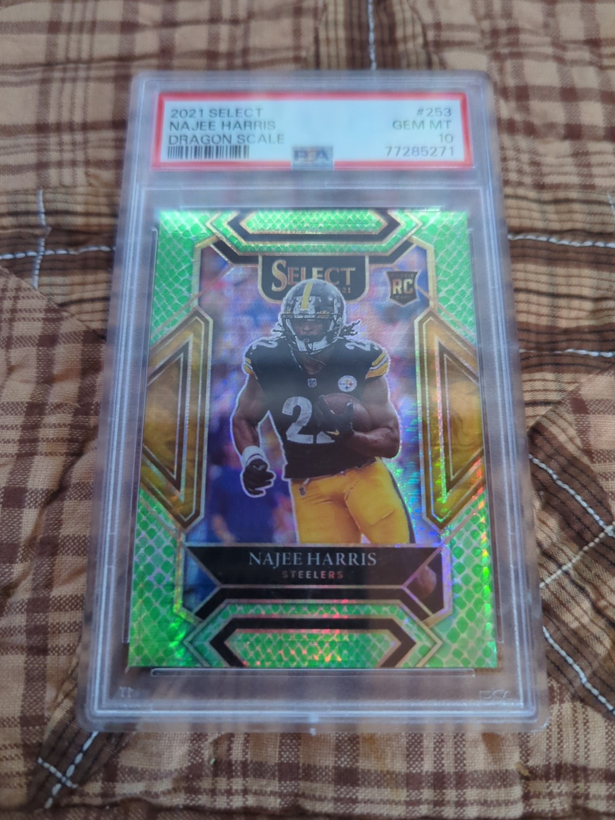 2021 Panini Select - Premier Level Najee Harris #153 Dragon Scale Prizm /89 (RC)