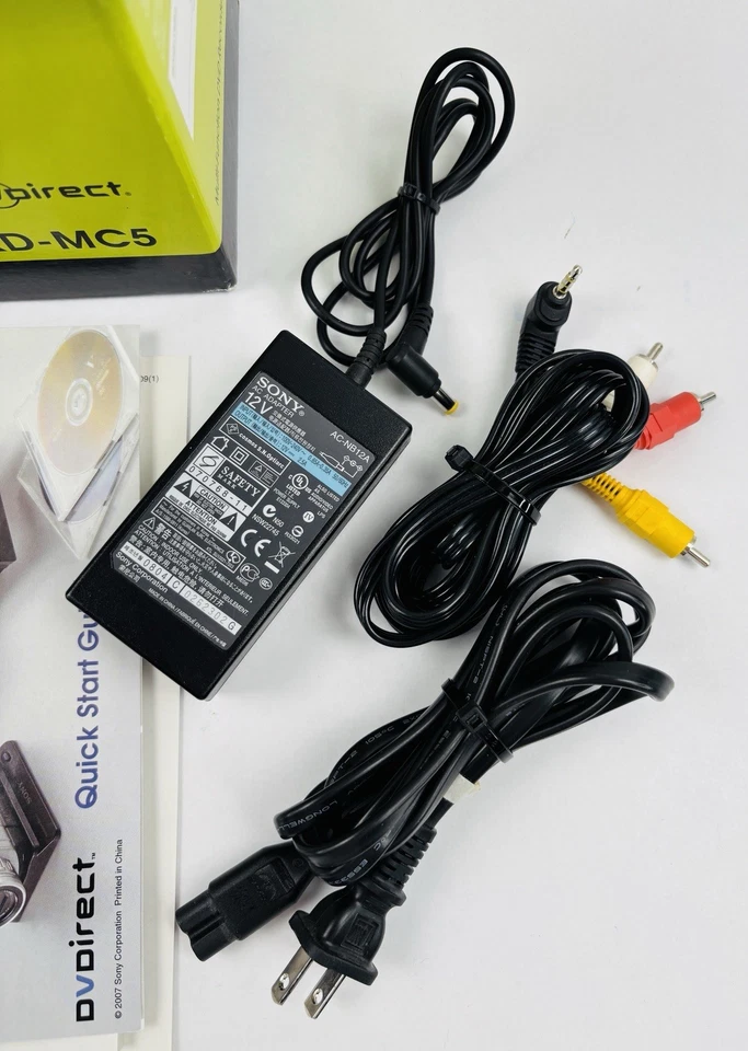 Grabadora DVD multifunción Sony VRD-MC5 - Convertir VHS, tarjetas de memoria, Hi8, MiniDV Foto 2 de 4