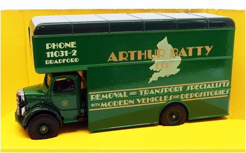 Corgi Diecast D953/14 - Bedford O Series Pantechnicon - Arthur Batty - 第 2/3 張圖片