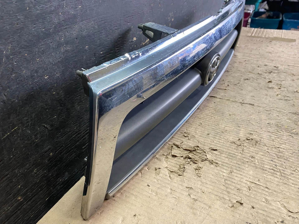 1996 1997 1998 Toyota 4Runner grade dianteira superior fabricante de equipamento original V6770 DG - Imagem 3 de 4