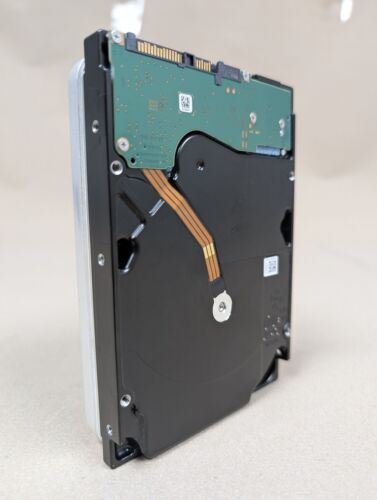 Seagate Exos x16 ST12000NM002G Unità HDD da 3,5" 12 TB 12 Gb/s 7,2 K SAS PN:2MT203-003 - Foto 2 di 7