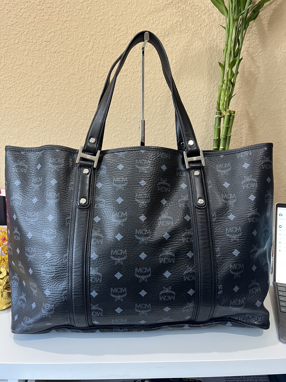 MCM Jumbo Tote - image 2