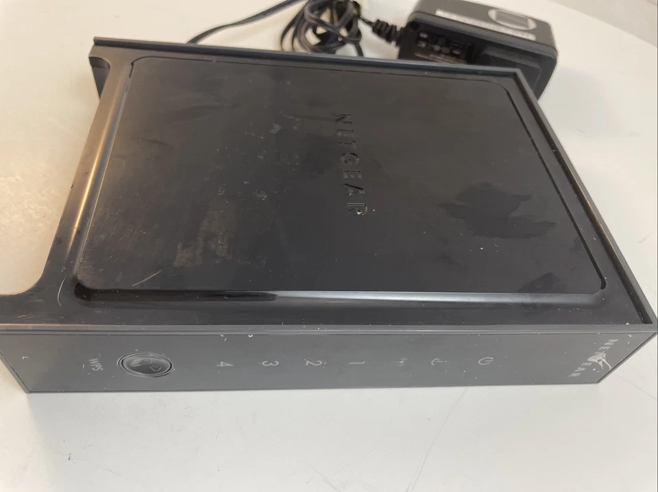 Netgear WNR3500U/L N300 4 Ports Wireless WiFi Router w/ Adapter Cable Directions - Image 2 of 4