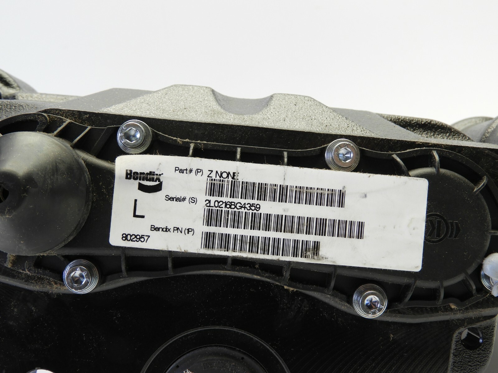 Bendix 802957 Air Disc Brake Caliper LEFT ADB22X Genuine | eBay