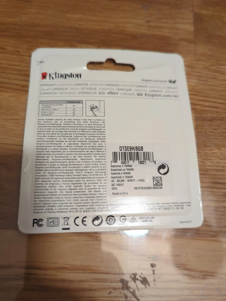 Neuf Et Scellé   Kisgston 8 Go - Photo 2/2