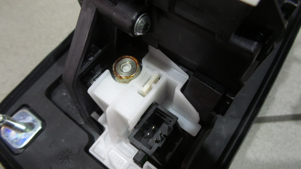 Schaltbock Schaltbetätigung Schaltkulisse DSG  4G1713105 D Audi A4 A5 Facelift - Изображение 3 из 4