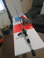 baitcasting fishing rod Zebco 33 6'6" MH 10-20lb And Reel Lew's American Hero