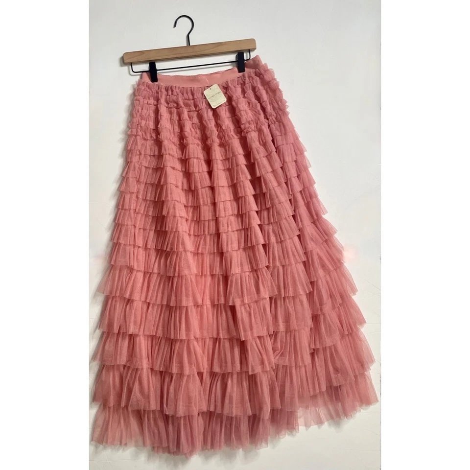 Novo com etiquetas!! Saia Maxi Slip FREE PEOPLE Intimately Return Of The Ruffle Camadas X-Pequena - Imagem 2 de 4