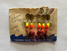 Vintage Set of 5 Yakima Bait Co. Rooster Tail Spinning Lure