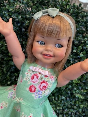 Vintage 1960s GIGGLES DOLL-Flirty Eyes-18