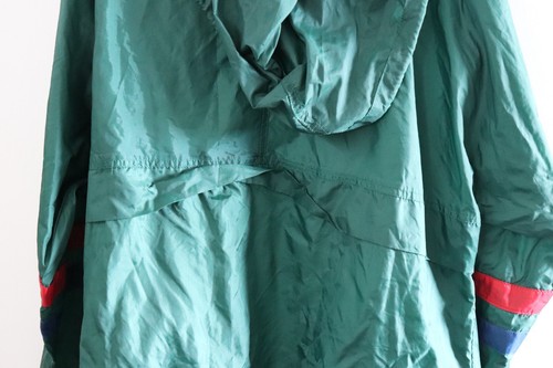 Vintage Umbro Green Nylon Windbreaker Jacket Size M - Very Good Condition - Picture 13 of 17