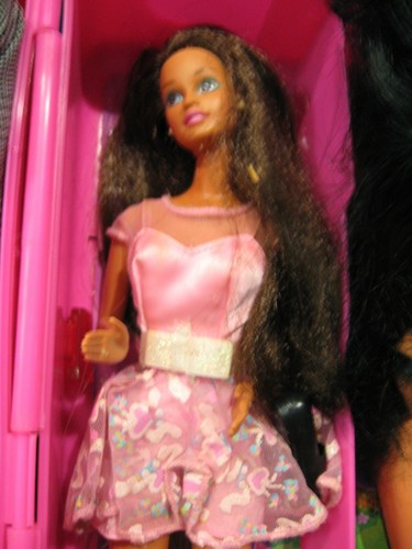 Vntge 1995 Barbie Deluxe Trunk and 8 Dolls and Lots Clothes and Accessories Vgd! - Picture 6 of 12