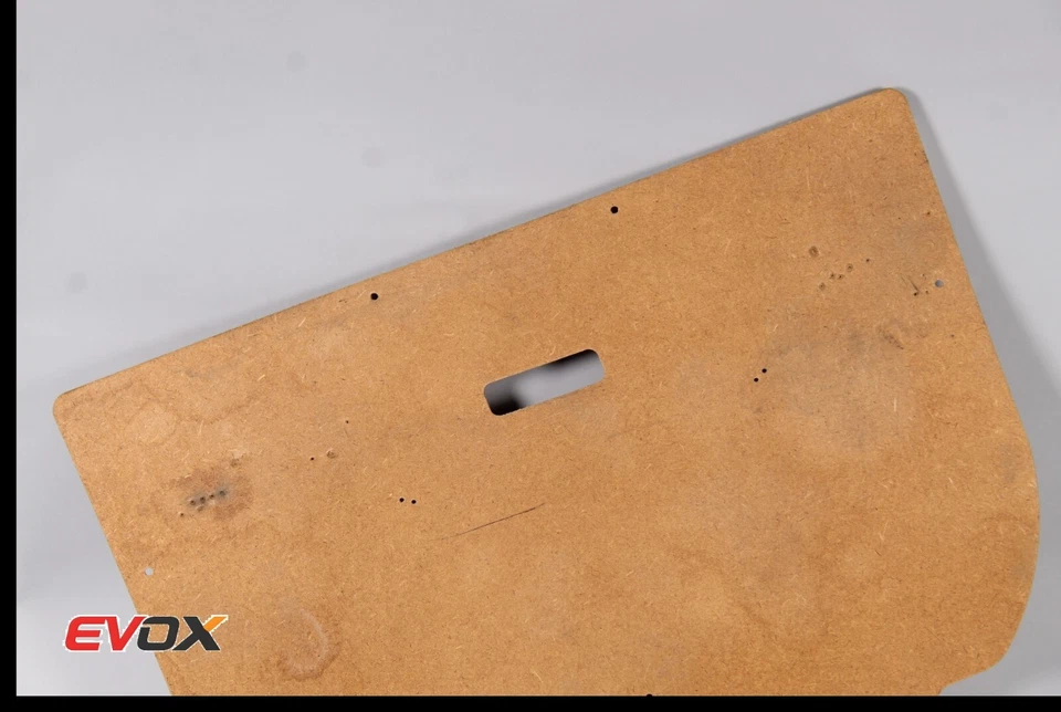 08-15 ALFOMBRA PANEL CUBIERTA TRASERA MALETERO INTERIOR MITSUBISHI EVOLUTION EVO X 10 Foto 2 de 4