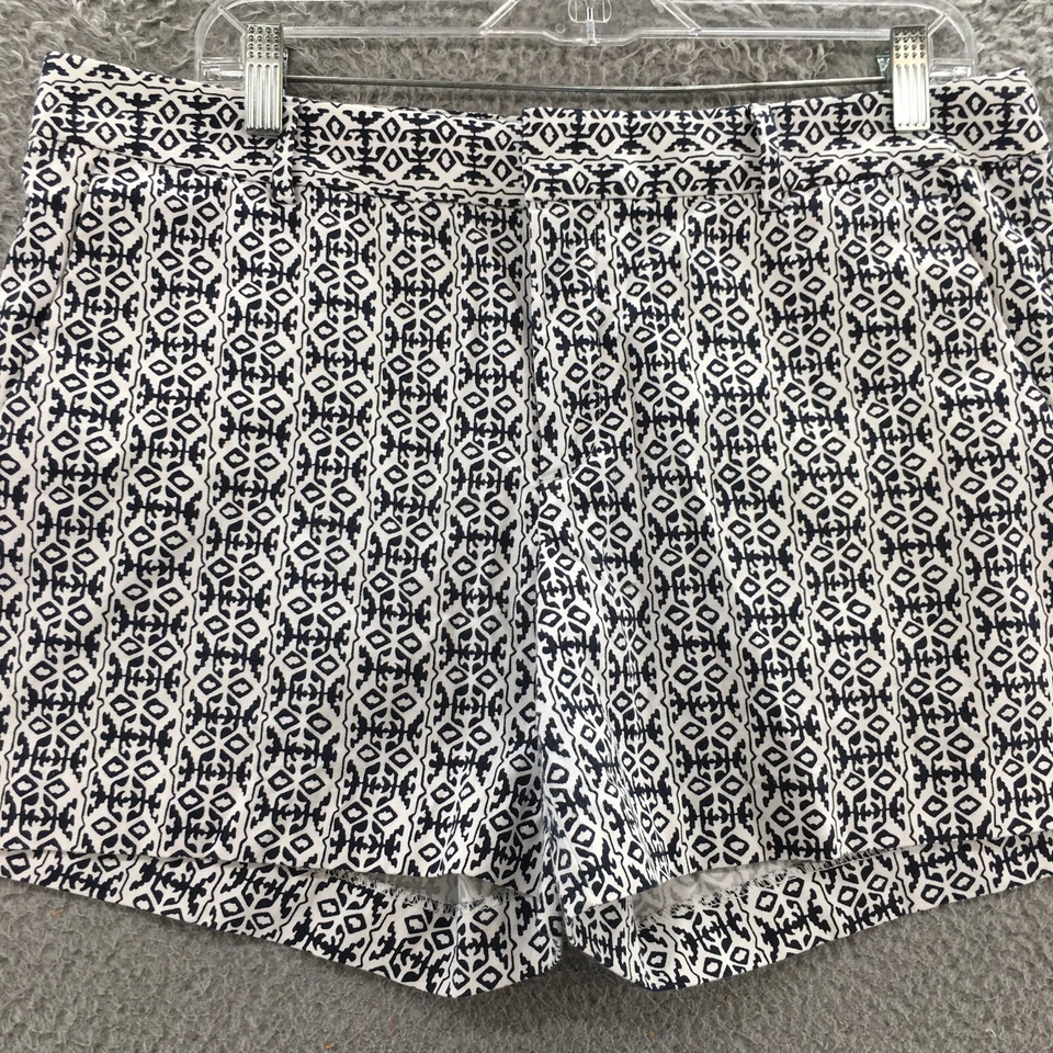 Banana Republic Hampton Chino 短裤女式 12(实际 36x4.5)多色休闲 — 第 2/4 张图片