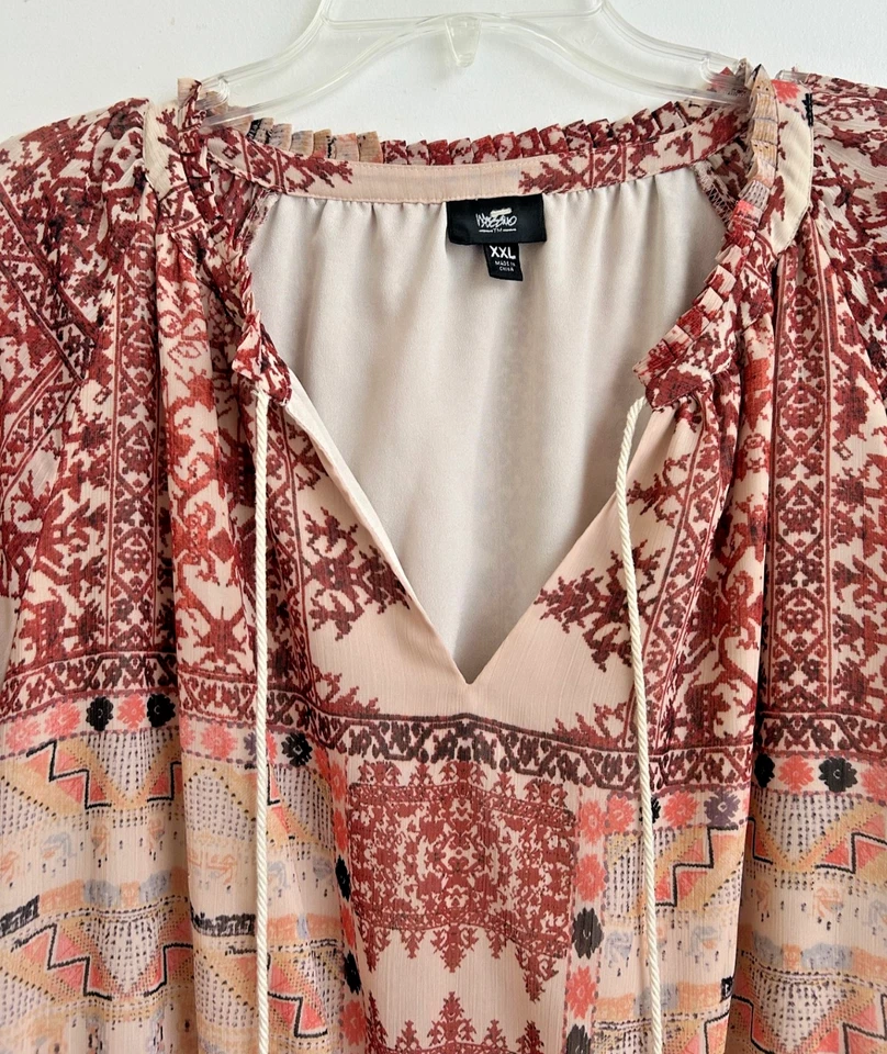 Vestido Boho Midi 2X Plus Multicolor Neutro Azteca Floral Cuello en V Fluido Bohemio Usado en Excelente Condición Foto 2 de 4