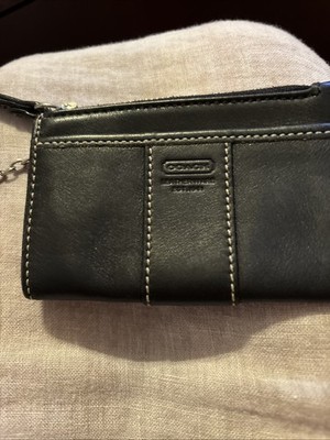 Coach Leatherware Smooth Leather Mini Skinny ID Case Coin Wallet Keychain Black