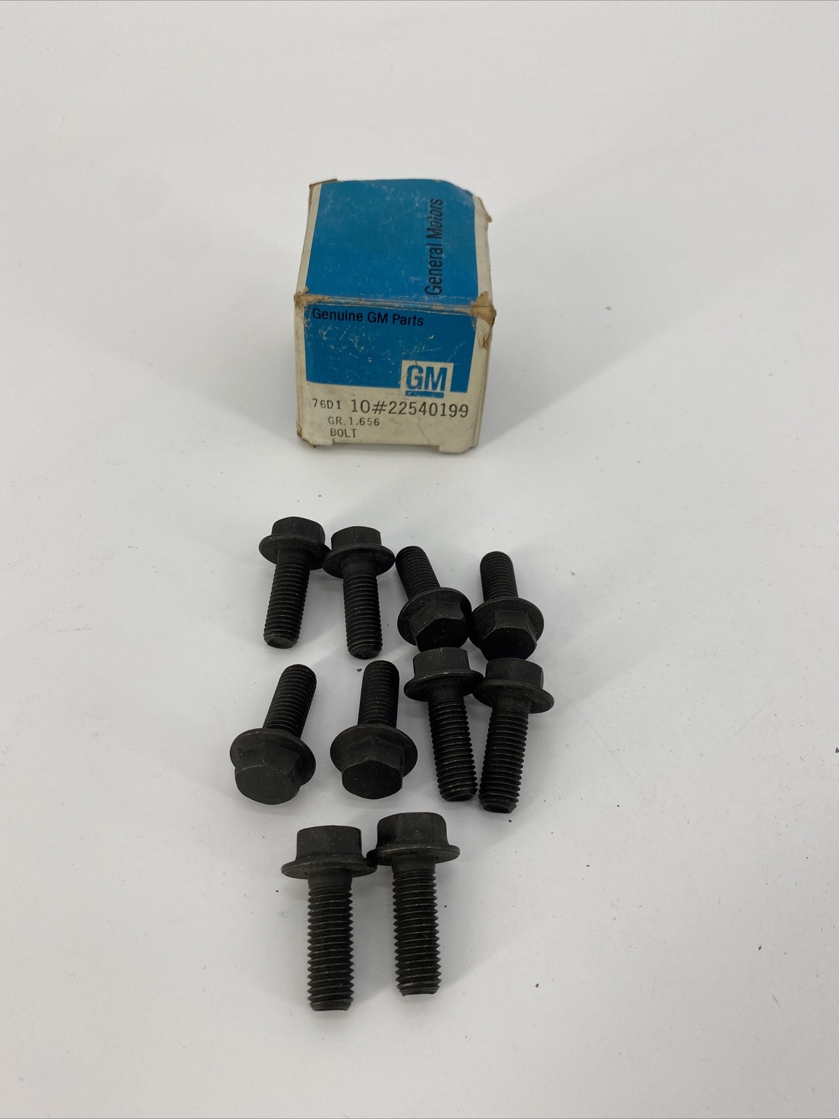 BOX OF 10 RARE Genuine GM 22540199 Bolts Oil Pump Screen Housing 