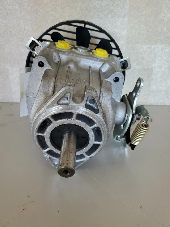 Bomba izquierda OEM NUEVA Hydro-Gear PR-2HCD-GJ1G-XXXX 506120501 16cc Hsq- GS01E / RR04A Foto 4 de 4