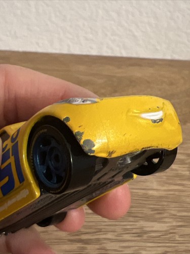 DINOCO 51 CRUZ RAMIREZ DISNEY PIXAR CARS YELLOW DIE-CAST TOY CAR - 第 15/21 張圖片