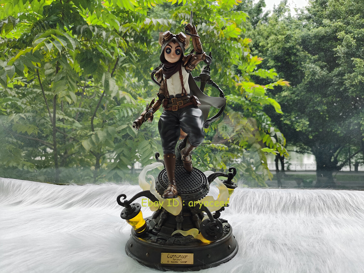 Identity V ＆ Kamada Mitsuji Cannoneer Mercenary Limited Statue In