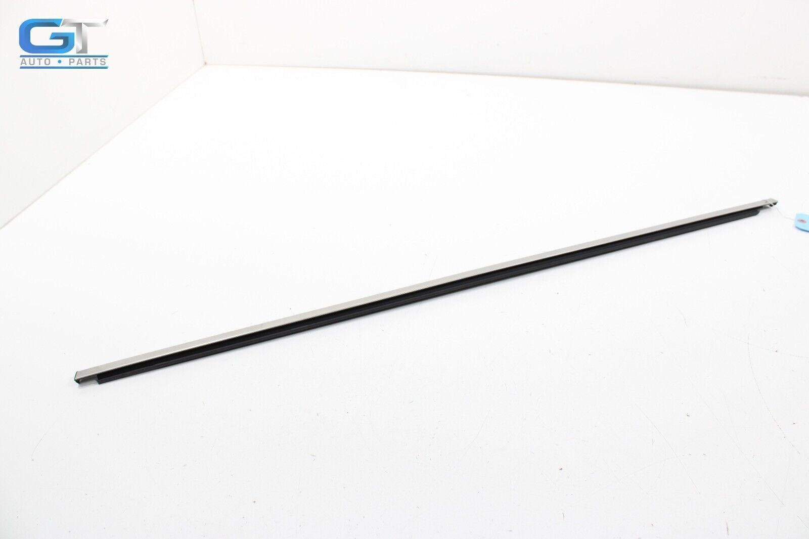 2018-2024 VOLKSWAGEN TIGUAN REAR LEFT DRIVER SIDE DOOR WINDOW BELT MOLDING OEM