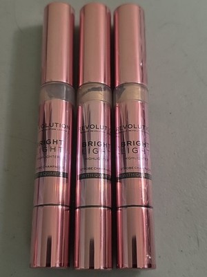 3 Pack: Makeup Revolution Bright Light Highlighter Strobe Champagne 