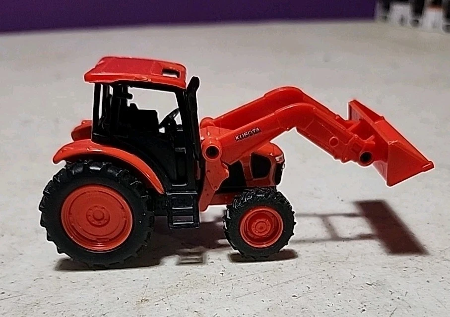 1/43 Scale Kubota M5-111 Farm Tractor W/ Bucket Plastic & Diecast 782587-06-19 - Image 2 of 4