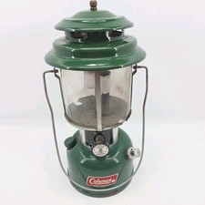 Vintage Coleman 220J Double Mantel Lamp Kerosene Lantern Green