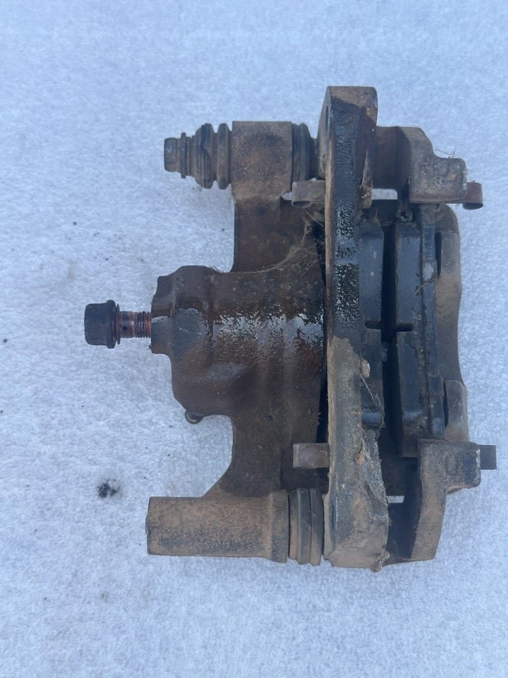 1991 年 LEXUS ES250 右乘客侧后制动计算器 — 第 2/2 张图片