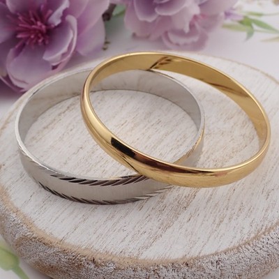 Vintage Set of 2 Monet Gold Silver Tone 7 1/2'' Pair of Bangle Bracelets