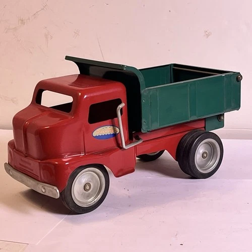 Tonka Dump Truck 1996 Hasbro Red & Green - Pressed Steel 12"